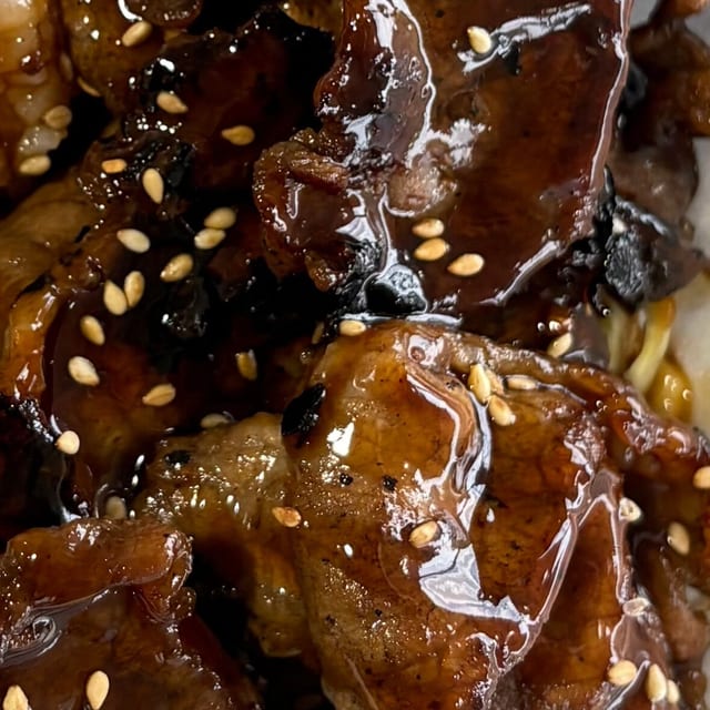 Teriyaki Beef (1/2 lb).